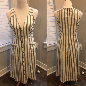 green striped button down dress with pockets size6